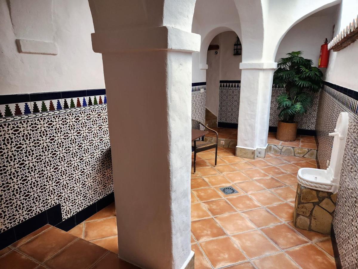Posada La Plaza Canillas de Albaida Extérieur photo